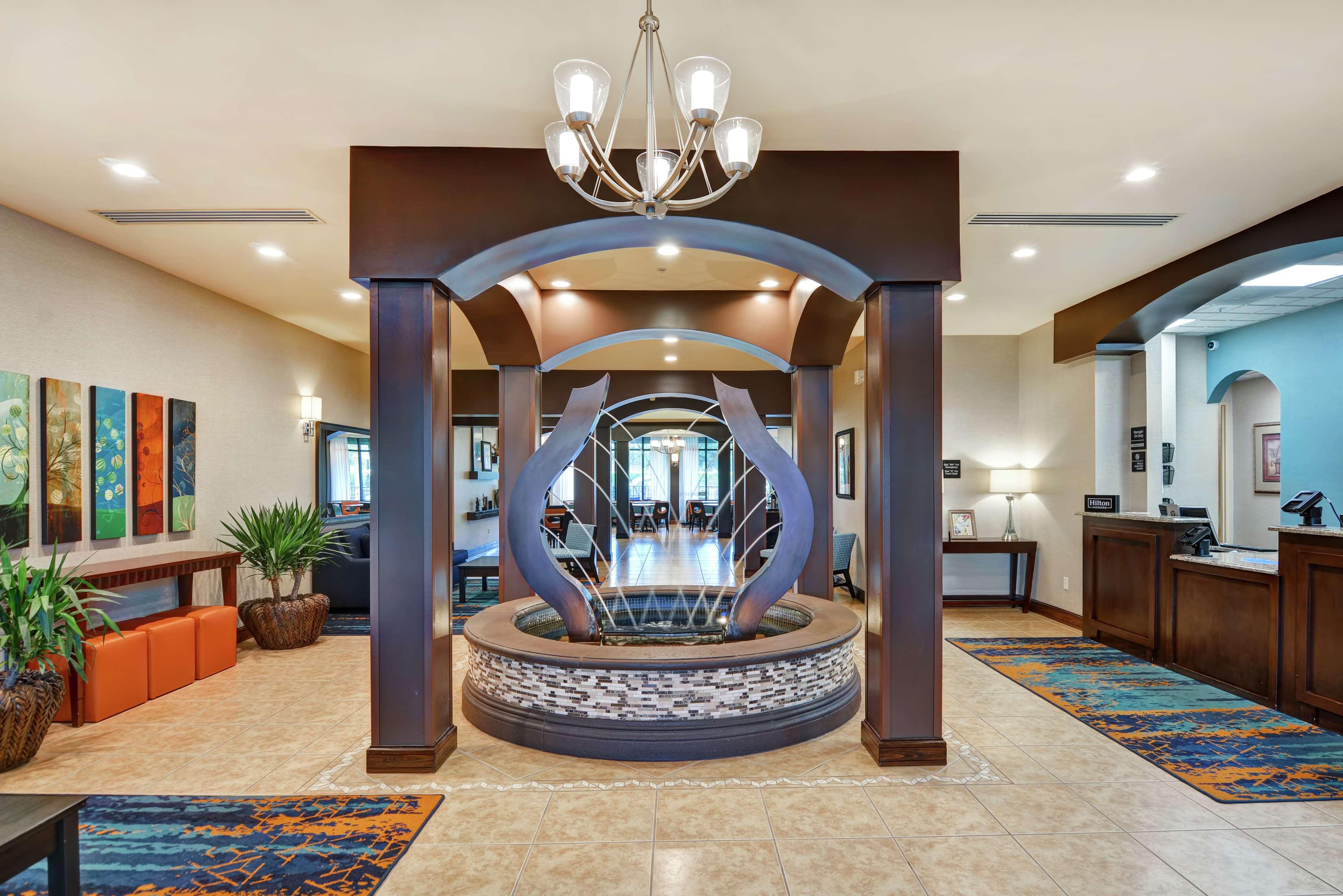 Vista Lobby Hampton Inn West Palm Beach Florida Turnpike