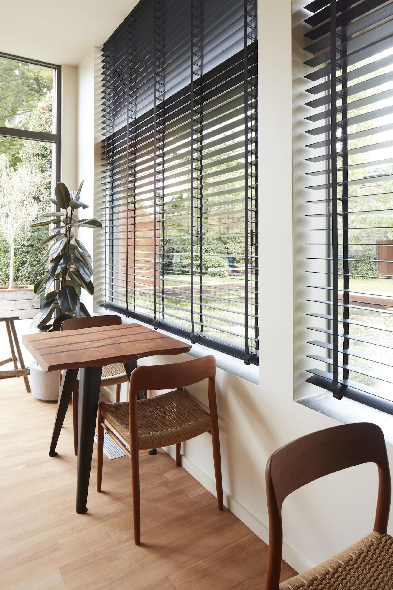 Vista Lobby Chambre d'Amis by Alix