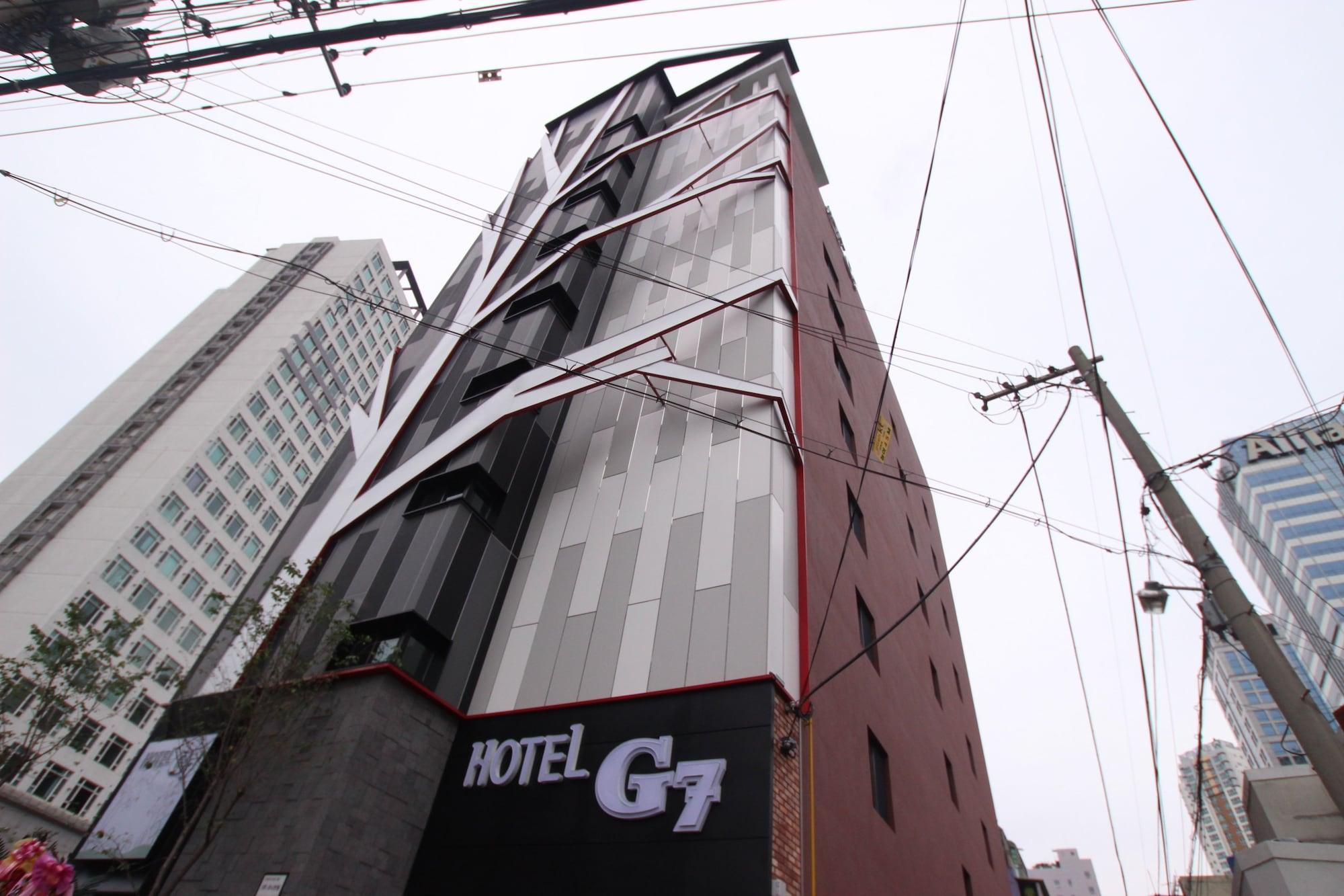 Varios G7 Hotel