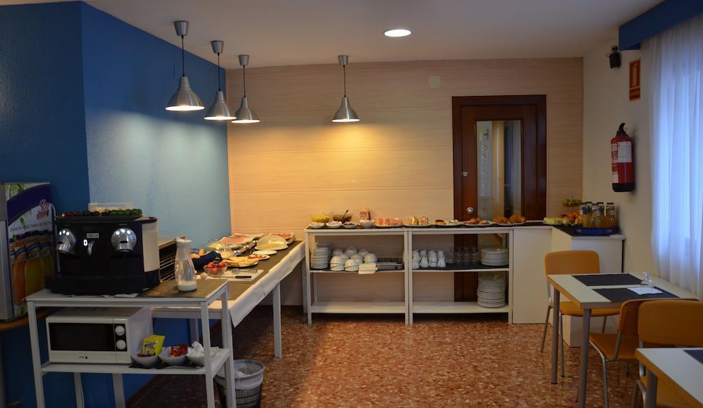 Bar/Salón Catalunya Express