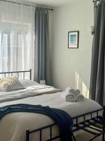 Alquiler Vacacional - Charming 2-bedroom house with fitness room and AC in delightful Patterson