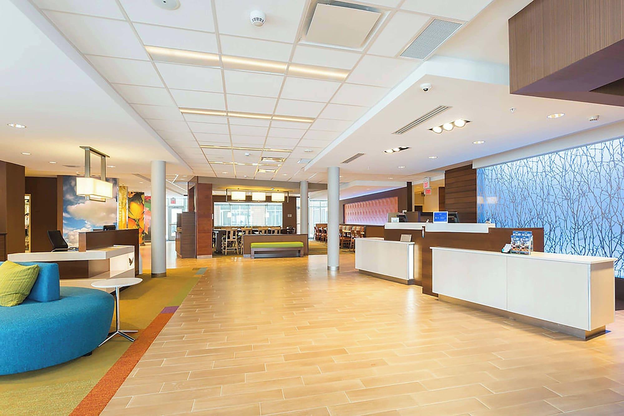 Vista Lobby Fairfield Inn & Suites Jamestown