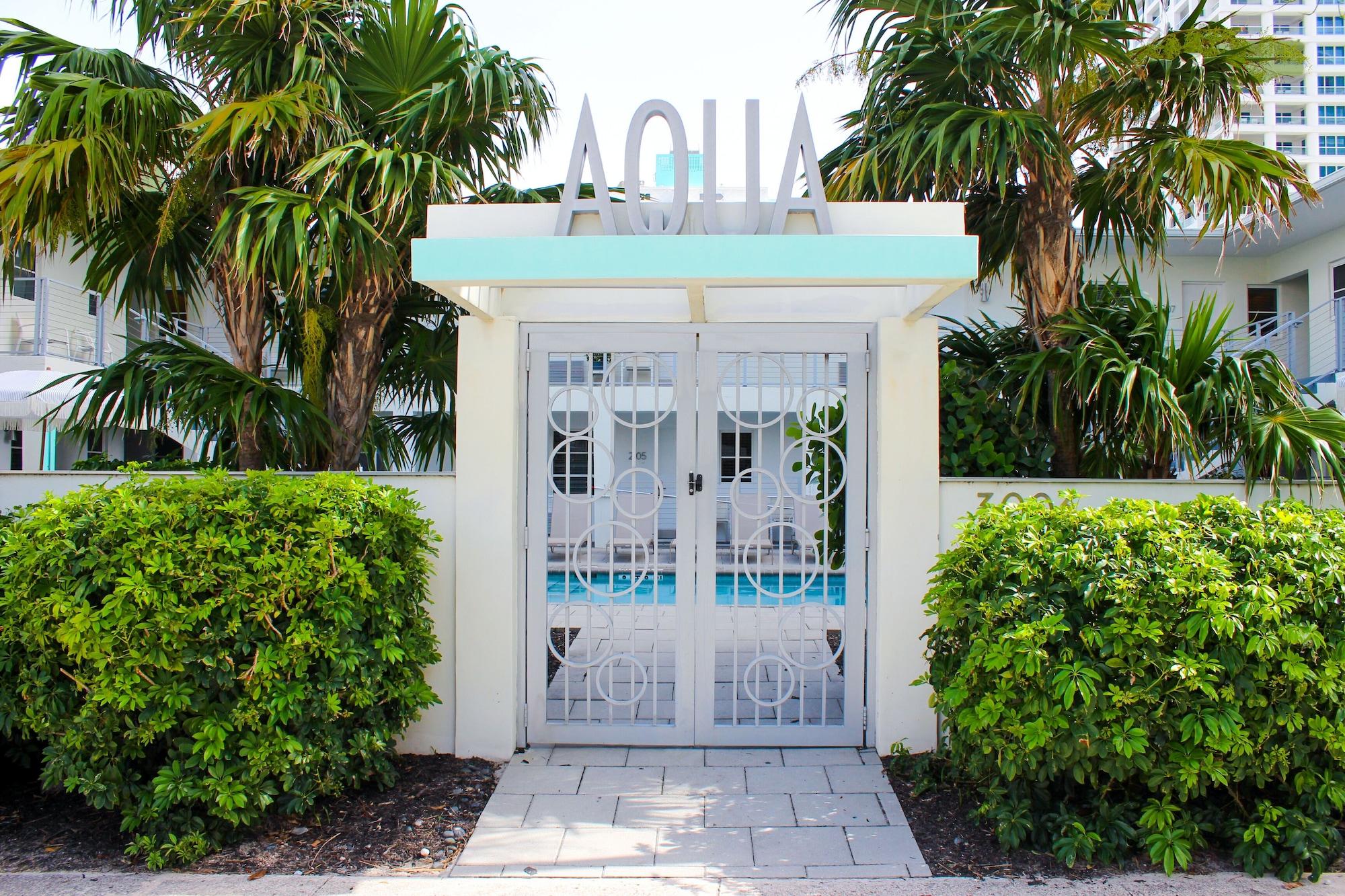 Vista Exterior Aqua Hotel