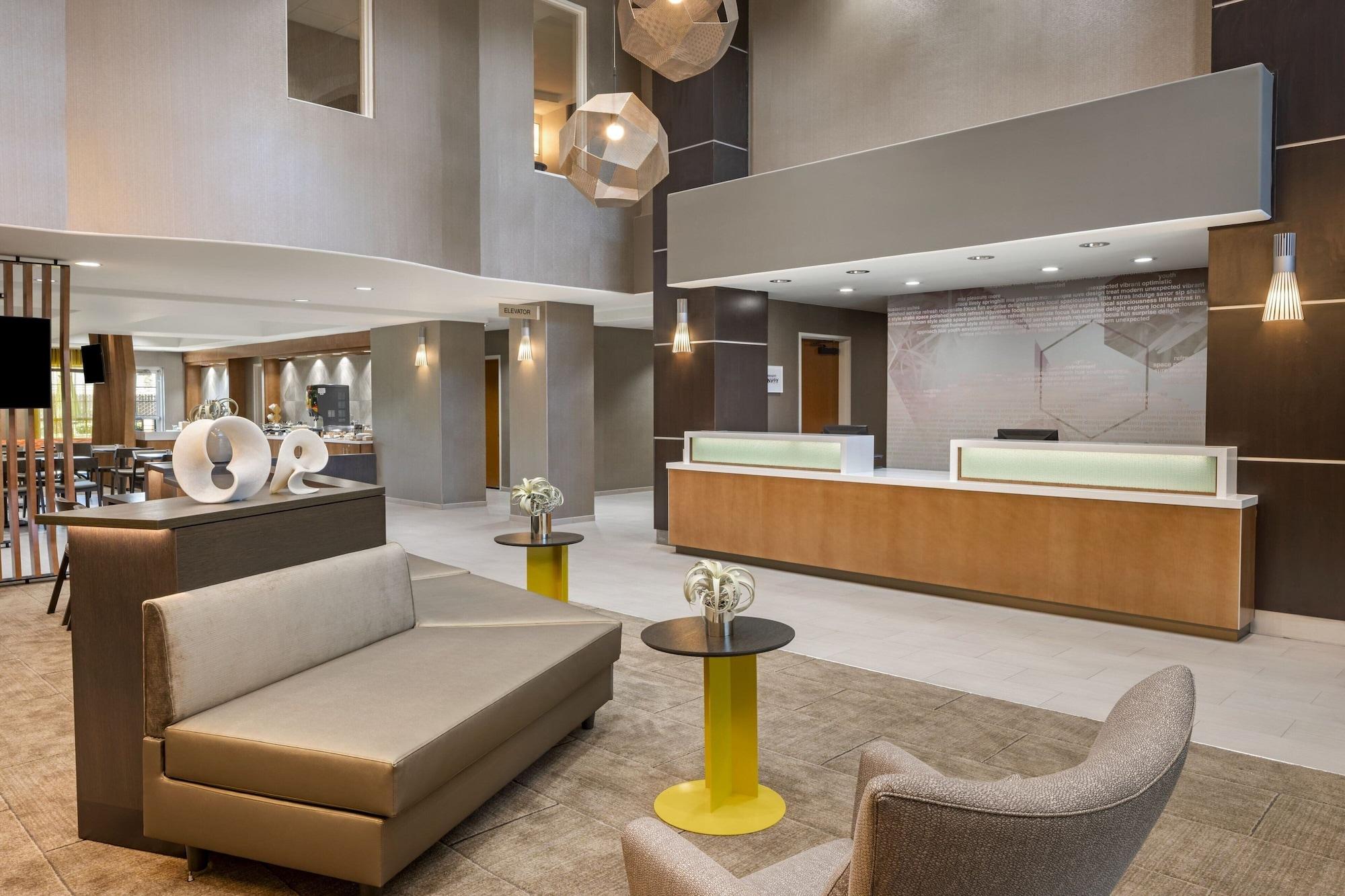 Vista Lobby SpringHill Suites by Marriott Turlock