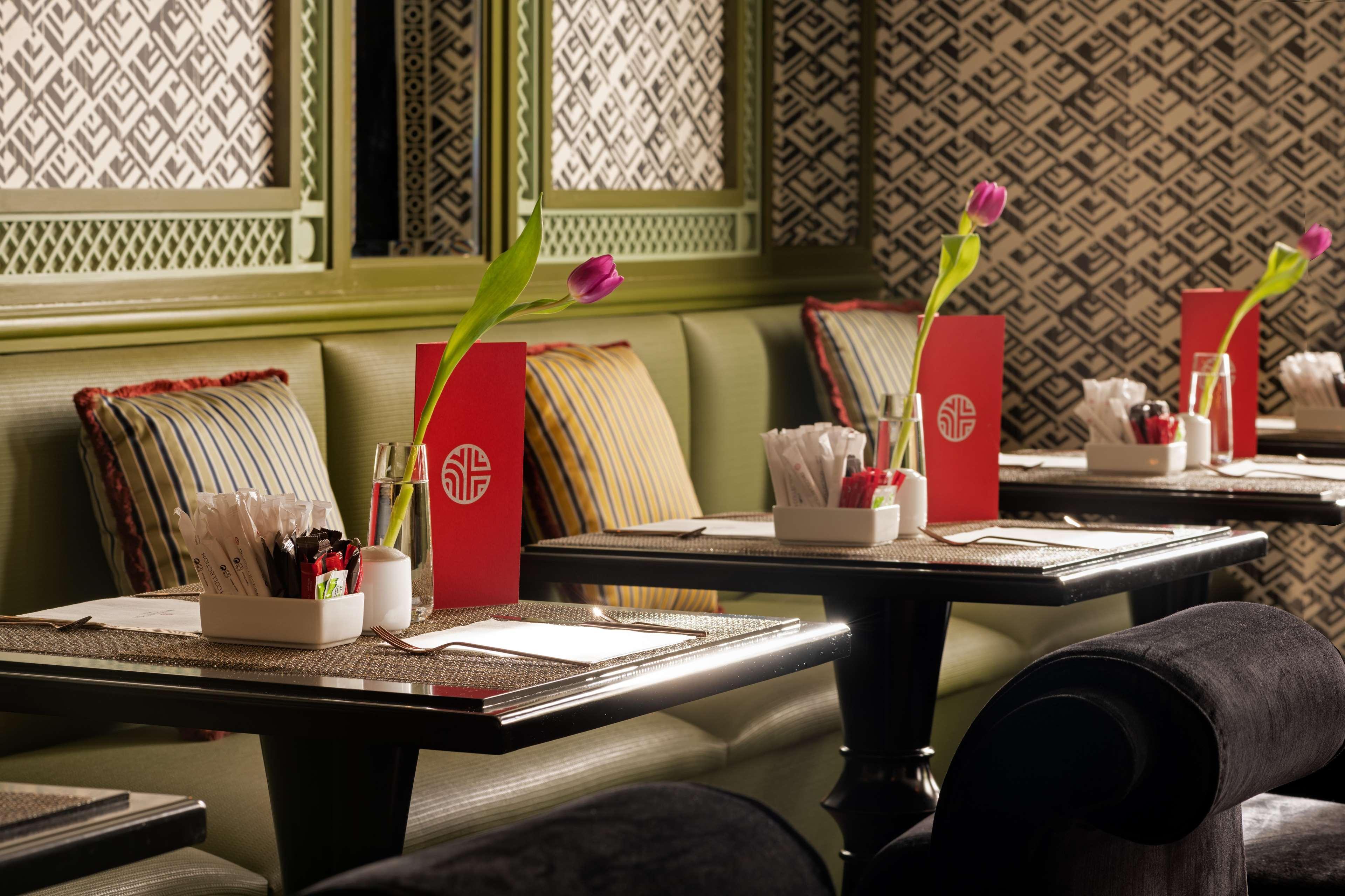 Restaurant NH Collection Valencia Colón