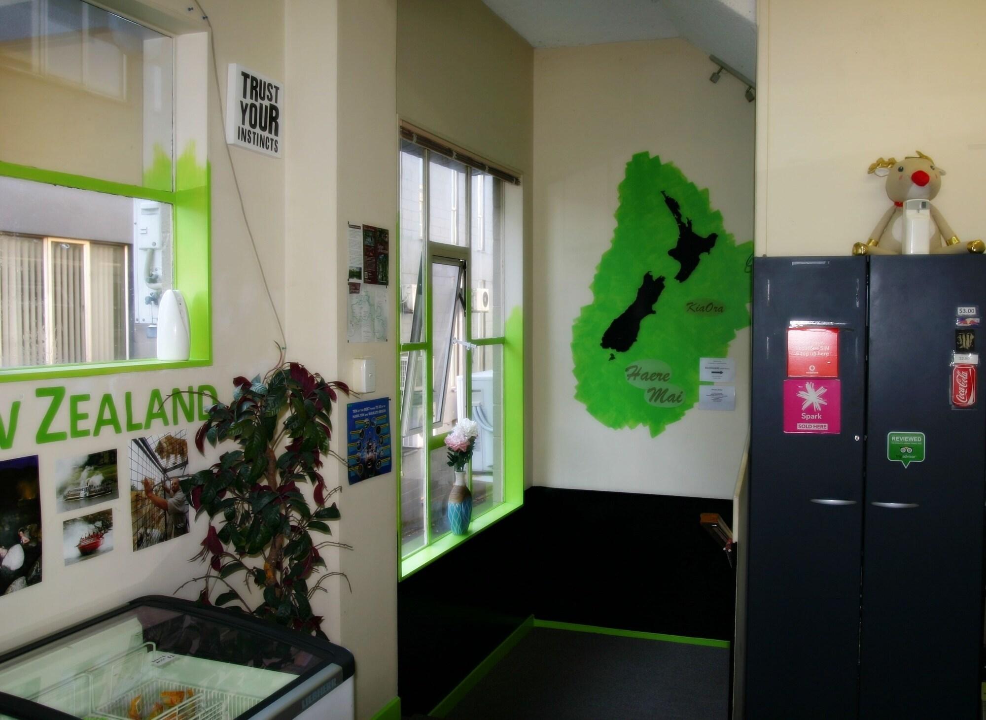 Vista Lobby Backpackers Central Hamilton