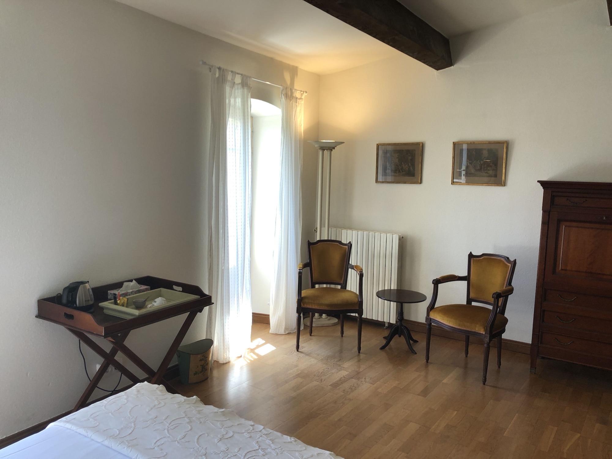 Varios Le Jardin D'homps