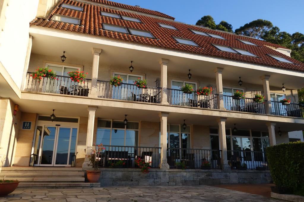 Vista Exterior Villa Covelo