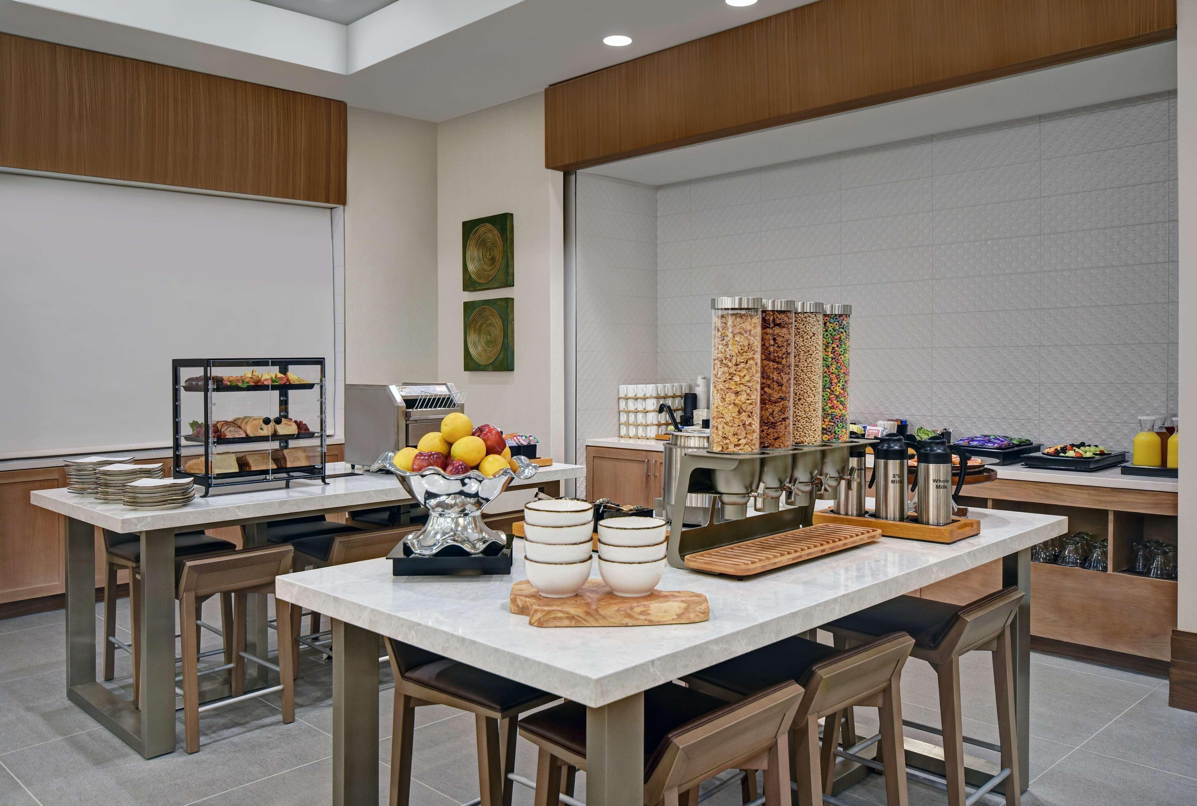 Restaurant Hilton Garden Inn Houston Medical Center, TX