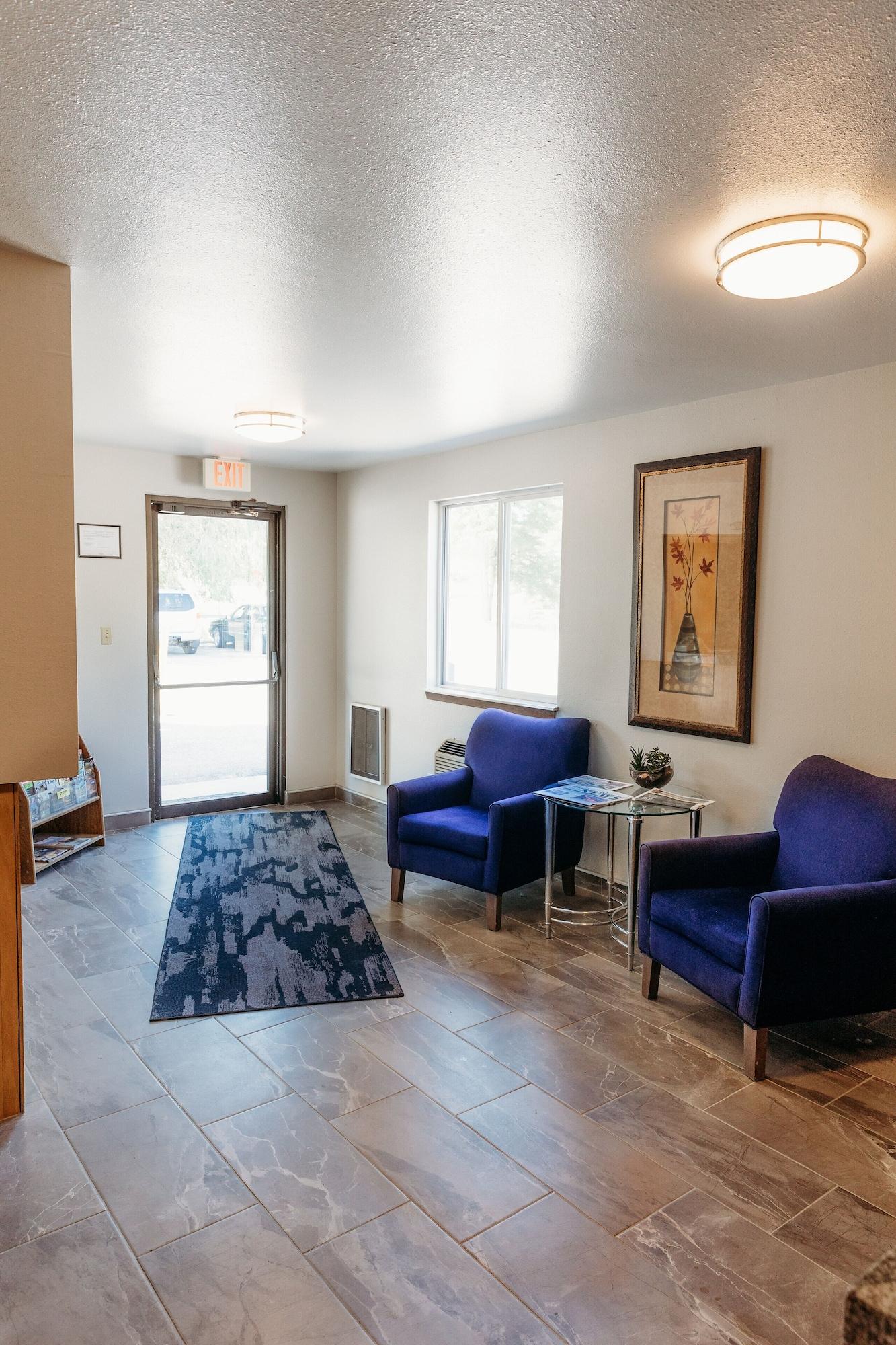 Vista Lobby Travelodge by Wyndham Worland