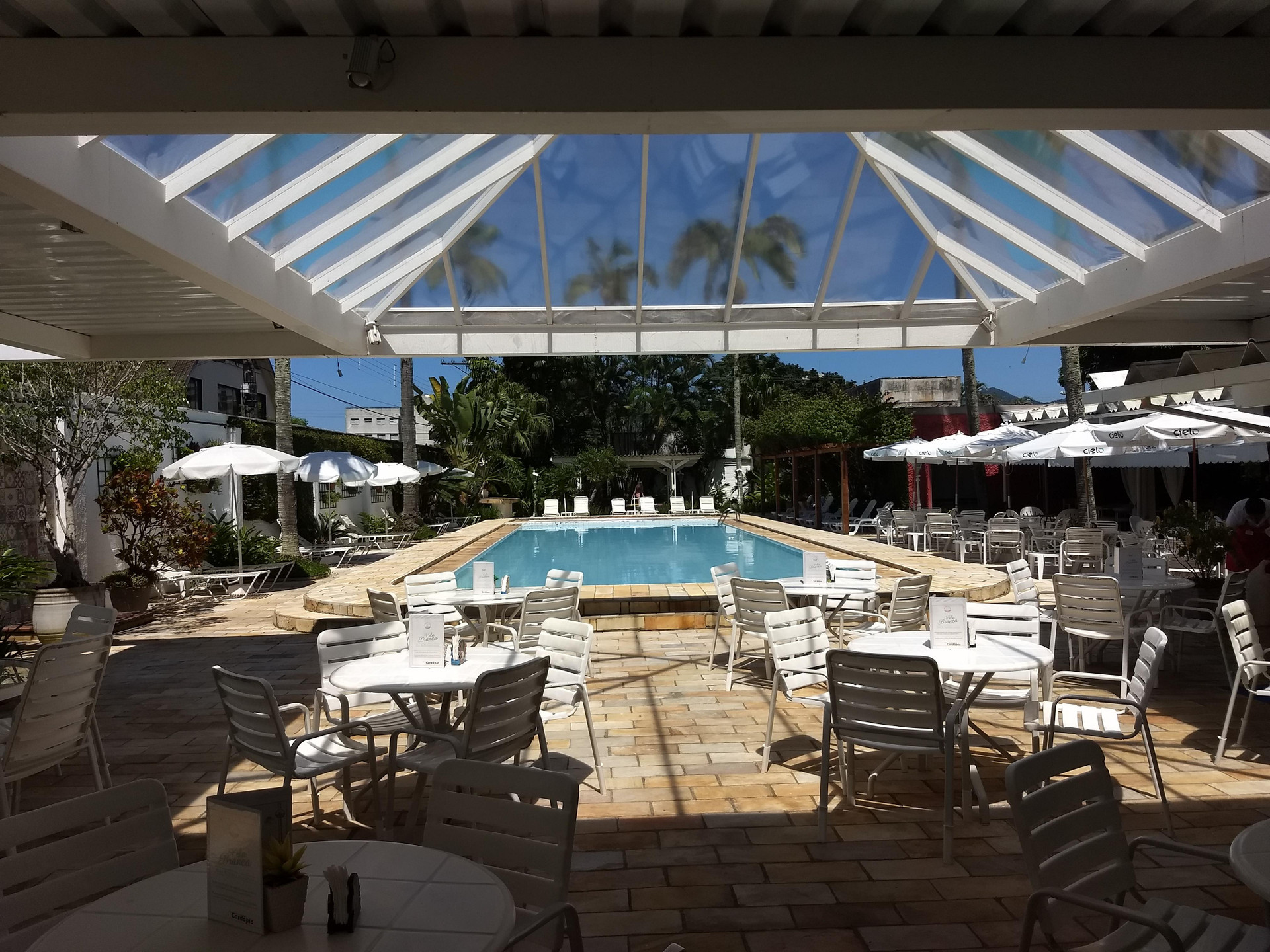 Vista Piscina Ubatuba Palace Hotel
