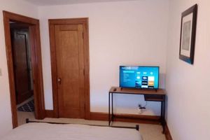 Alquiler Vacacional - Lovely 1 bedroom in West Racine w/garage parking