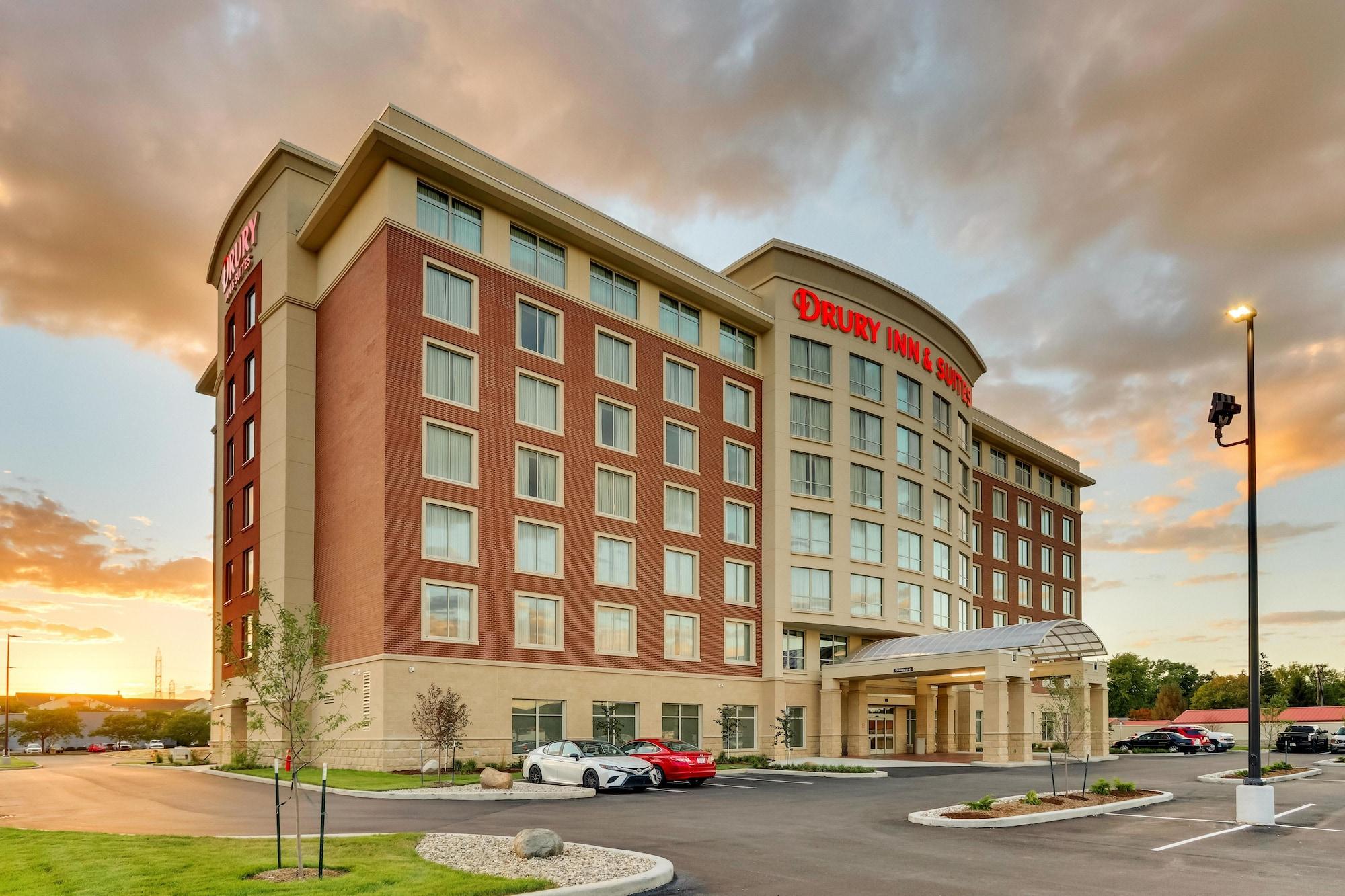 Varios Drury Inn & Suites Lafayette, IN