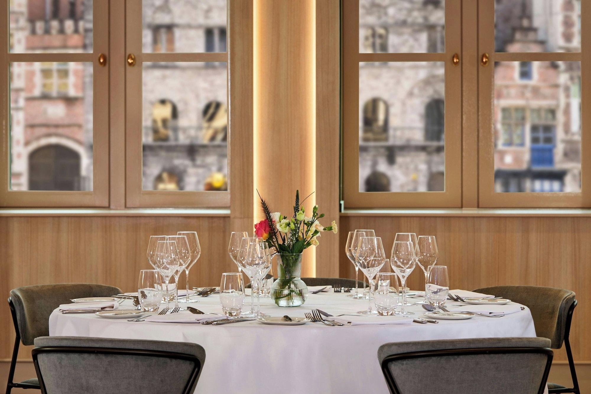 Sala de Reuniones Ghent Marriott Hotel