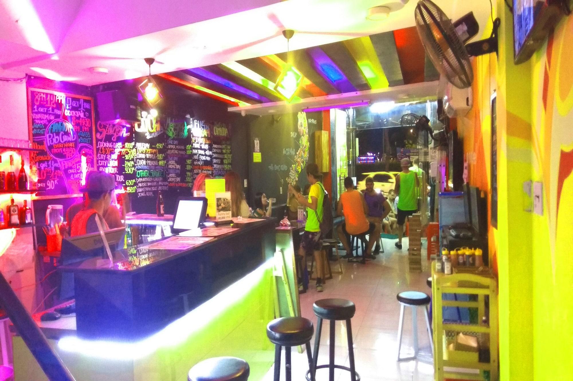 Restaurant Hangout Hostel HCM