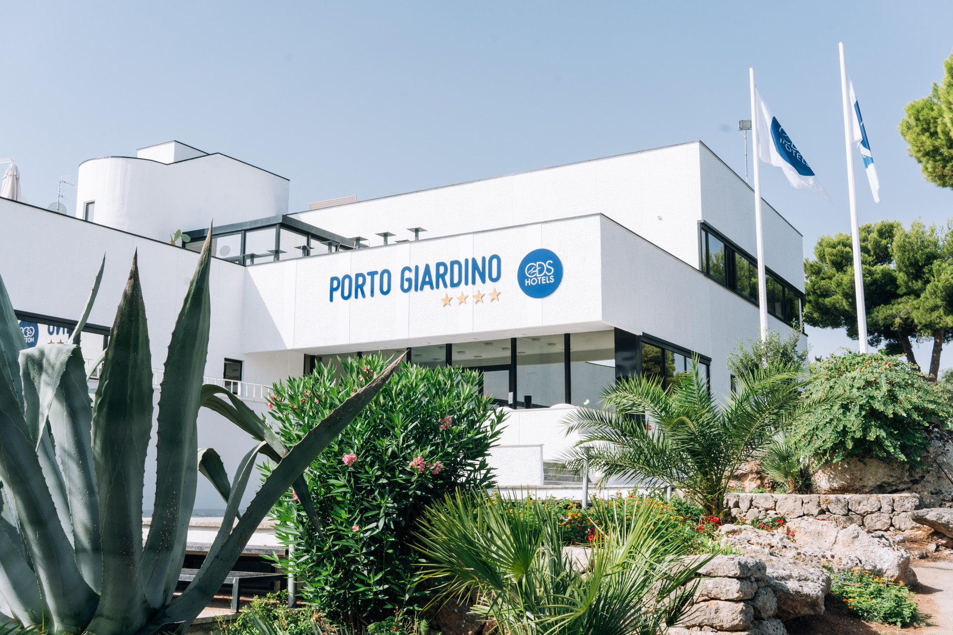 Vista Exterior Porto Giardino CDS Hotels