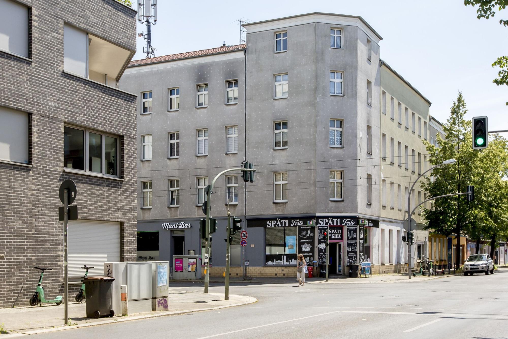 Vista Exterior Pension Odin