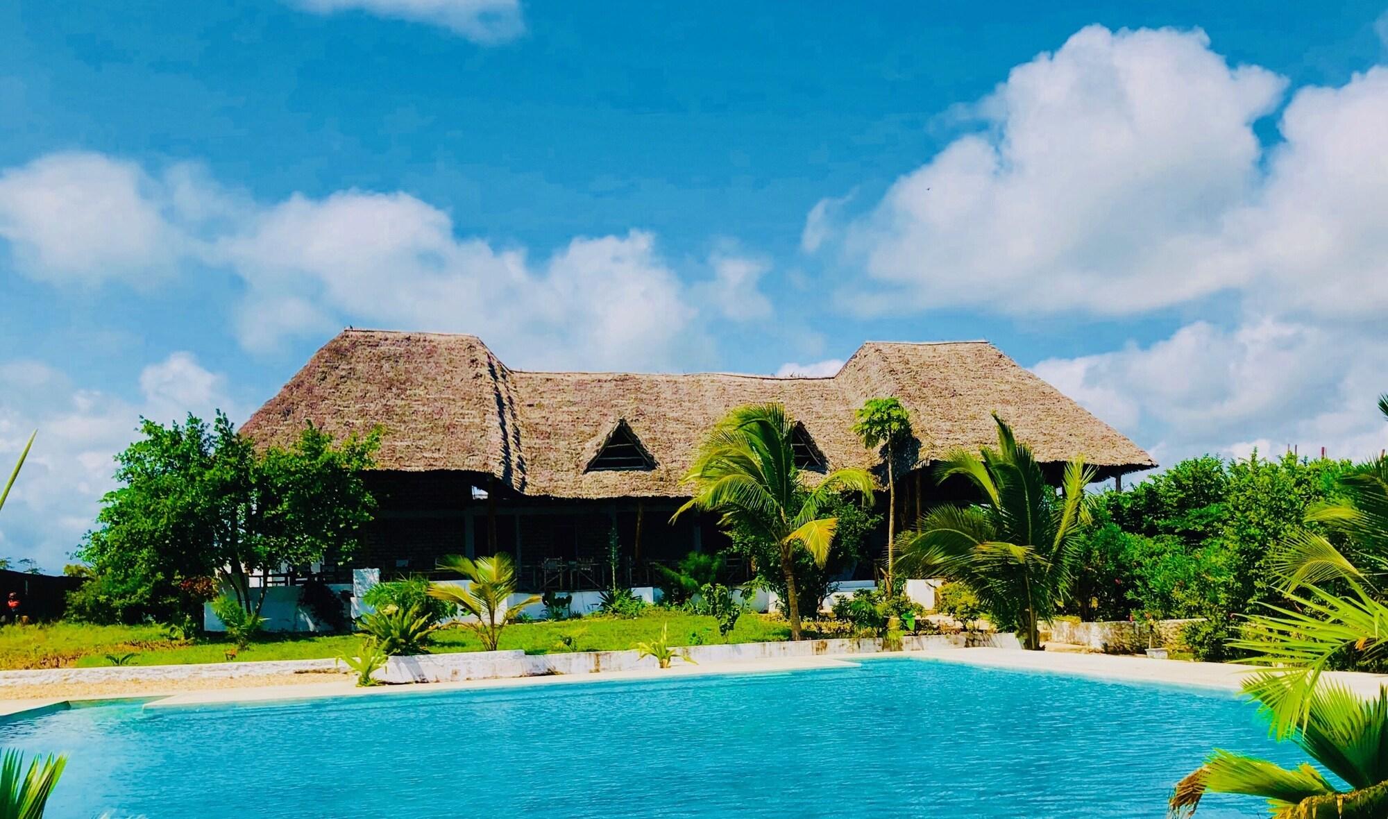 Vista Exterior Pemba Paradise