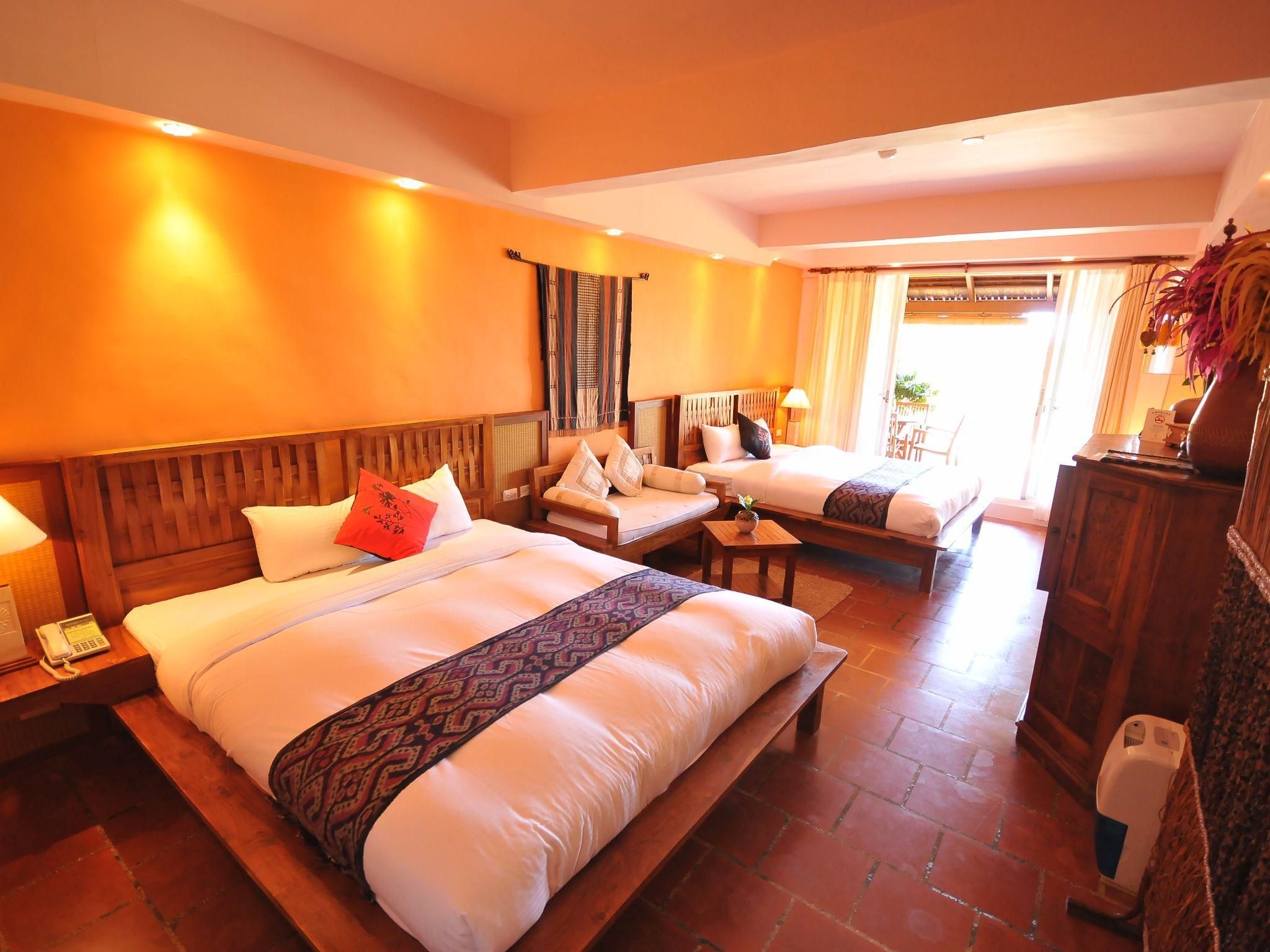 Vista Exterior Red Garden Resort