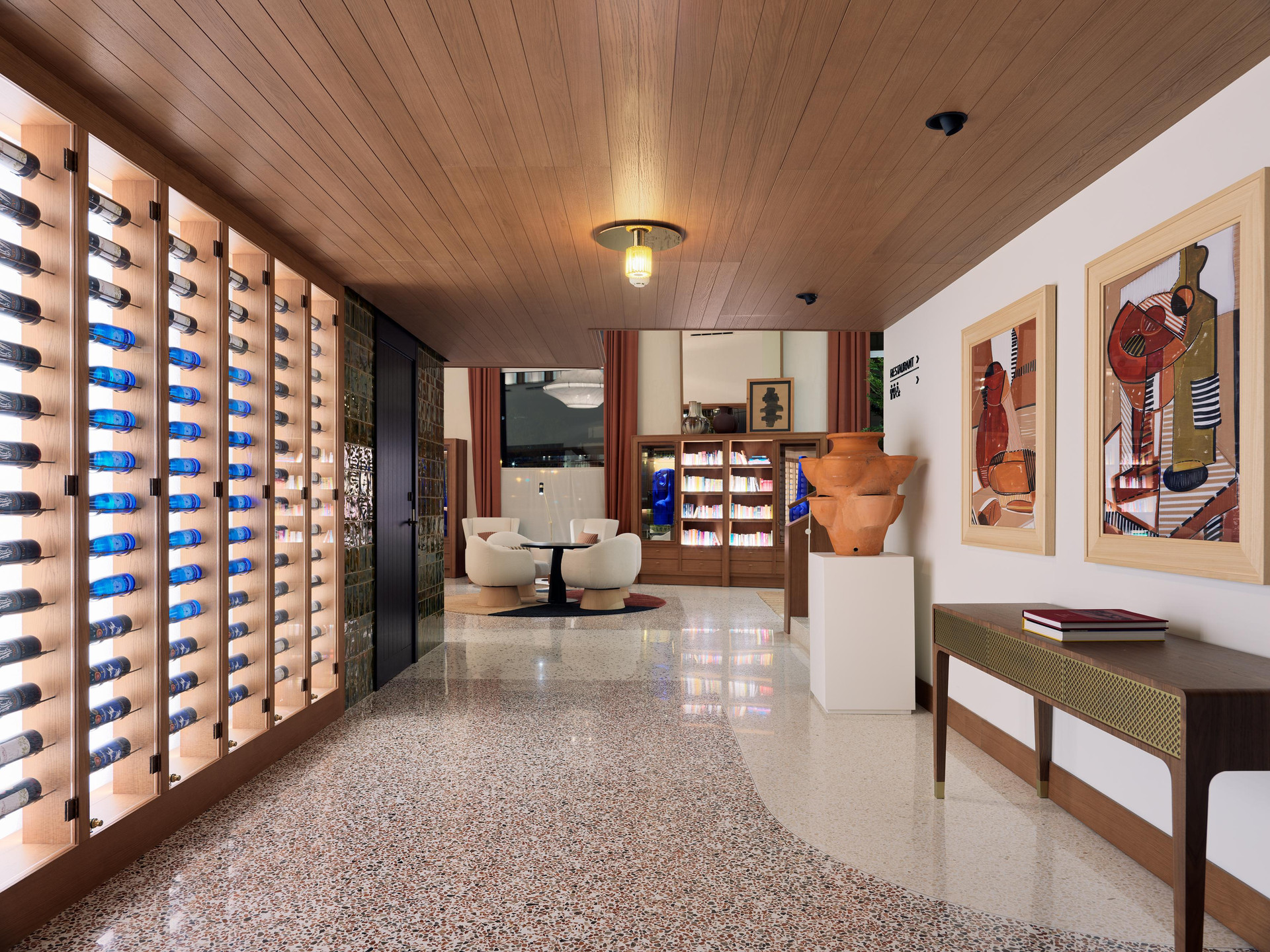 Vista Lobby H10 Croma Malaga