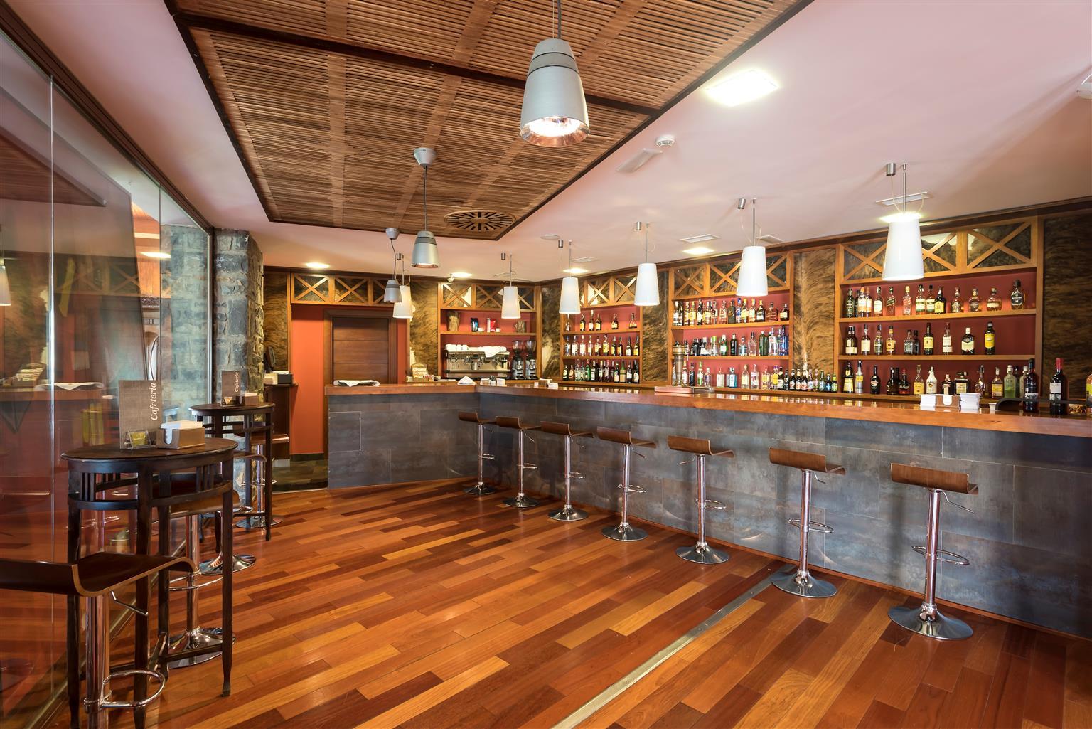 Bar/Salón Barceló Monasterio de Boltaña