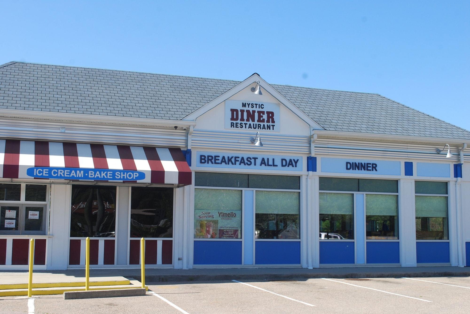 Restaurant Howard Johnson by Wyndham Mystic