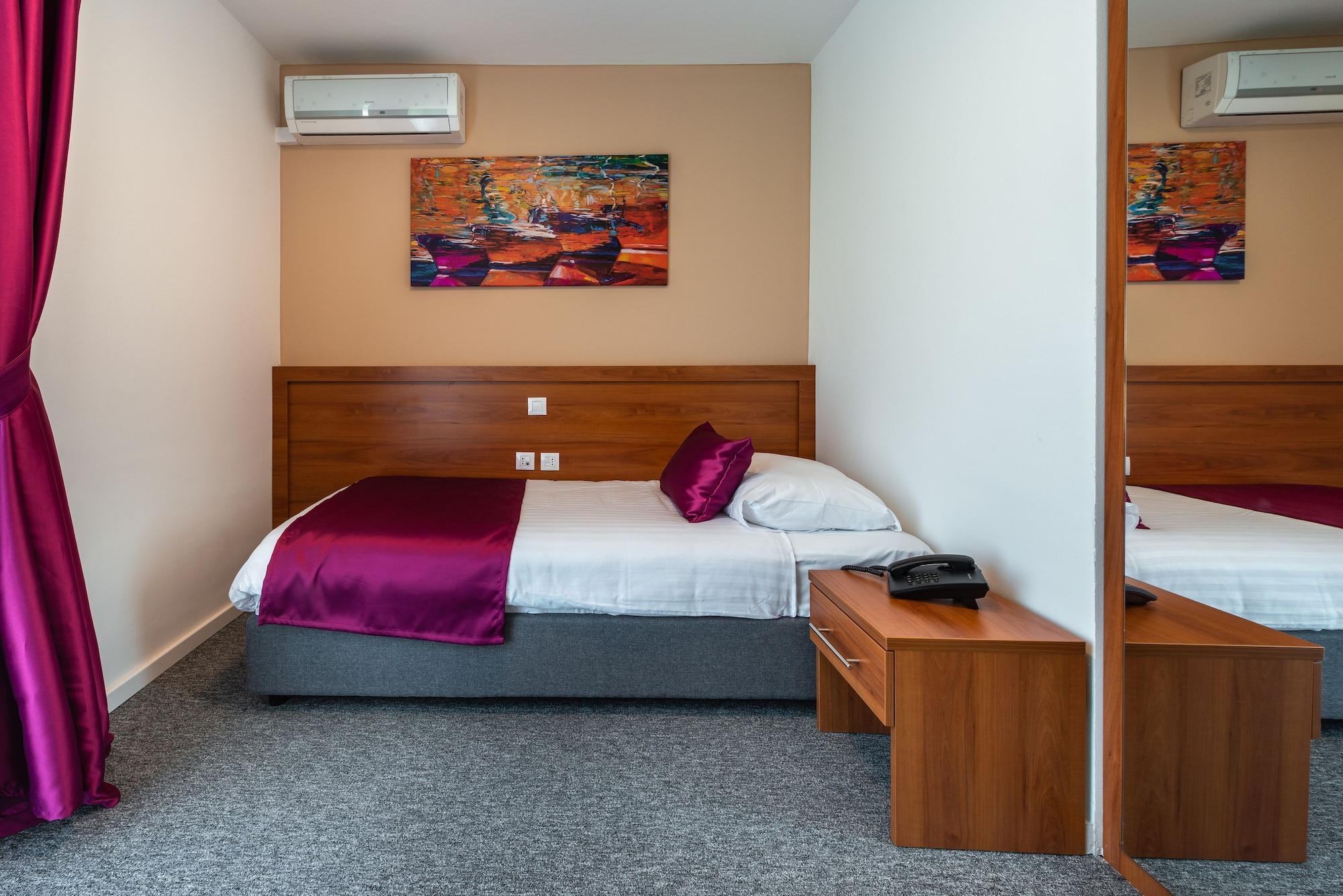 Habitación Hotel Komodor
