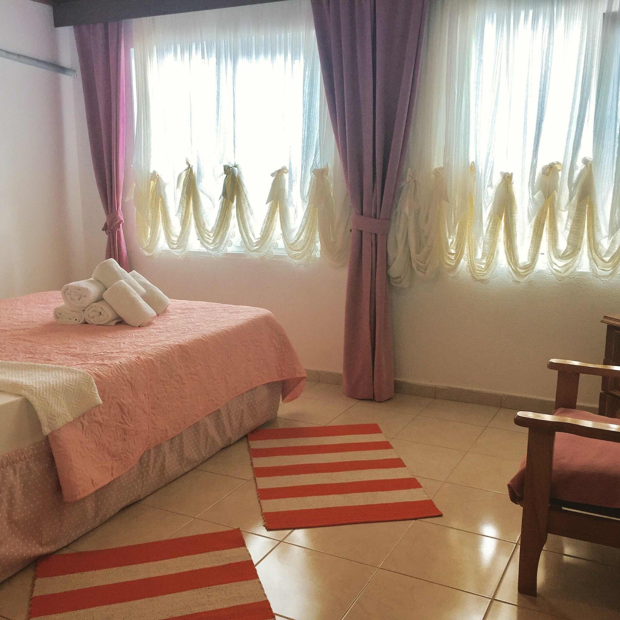 Set de Habitación Casa De Vagos Bozcaada
