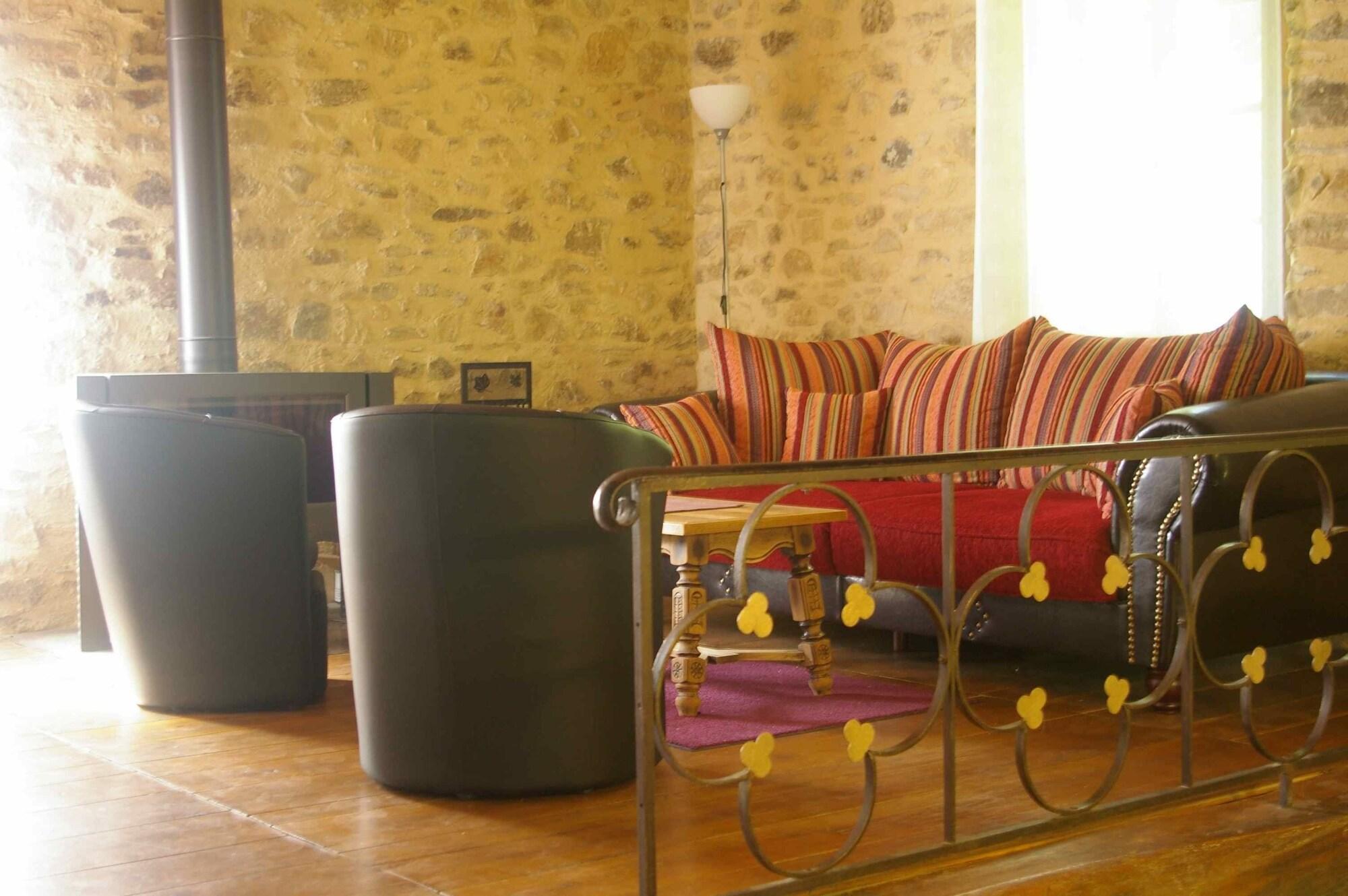 Comodidades del Alojamiento Moulin Lou Apmay