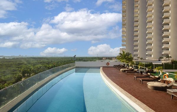 Suites Malecon Cancun - Hoteles cerca de Playa Tortugas en Cancún