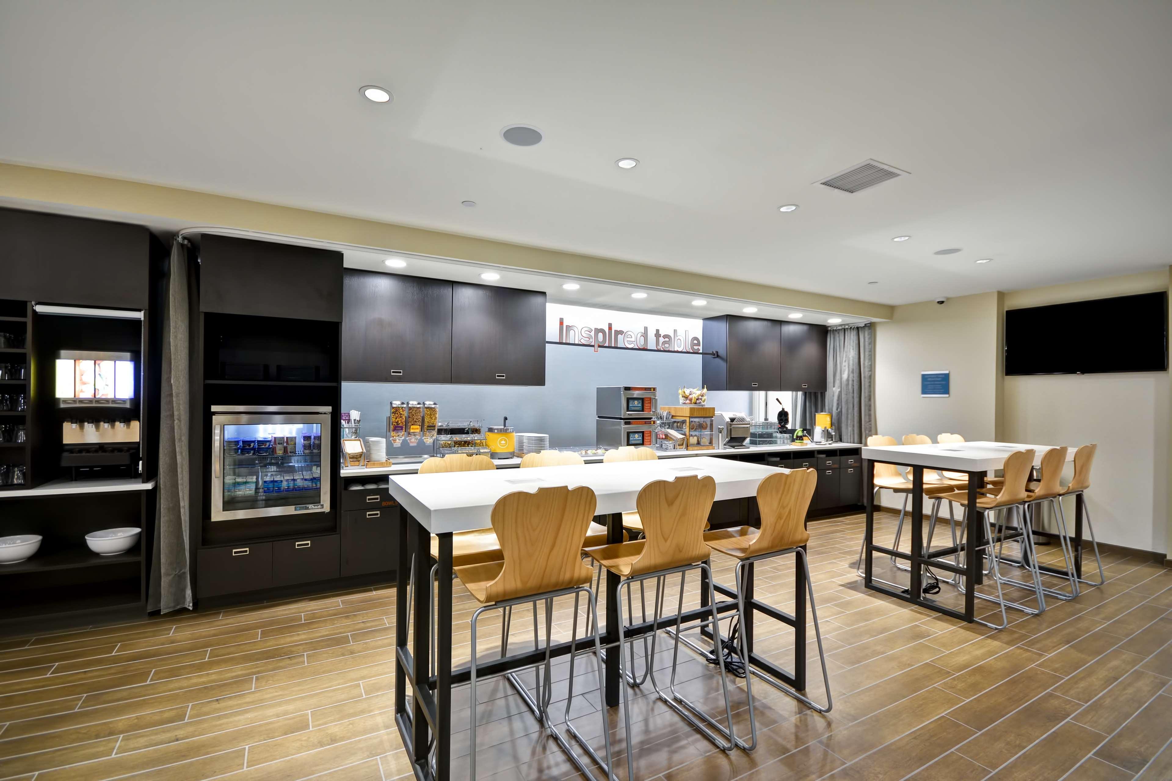 Restaurant Home2 Suites By Hilton Maumee Toledo