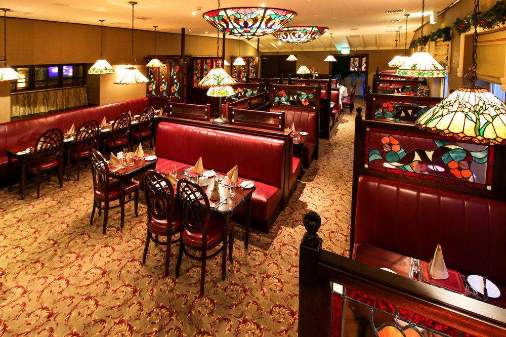 Restaurant Seven Oaks Hotel