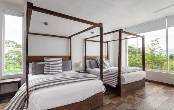 Beautiful big house with spectacular view and 2 pools. Welcome! - Hoteles con jacuzzi en Acapulco