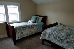 Alquiler Vacacional - Beautiful house on Palmer Lake in Colon, MI, one block from downtown