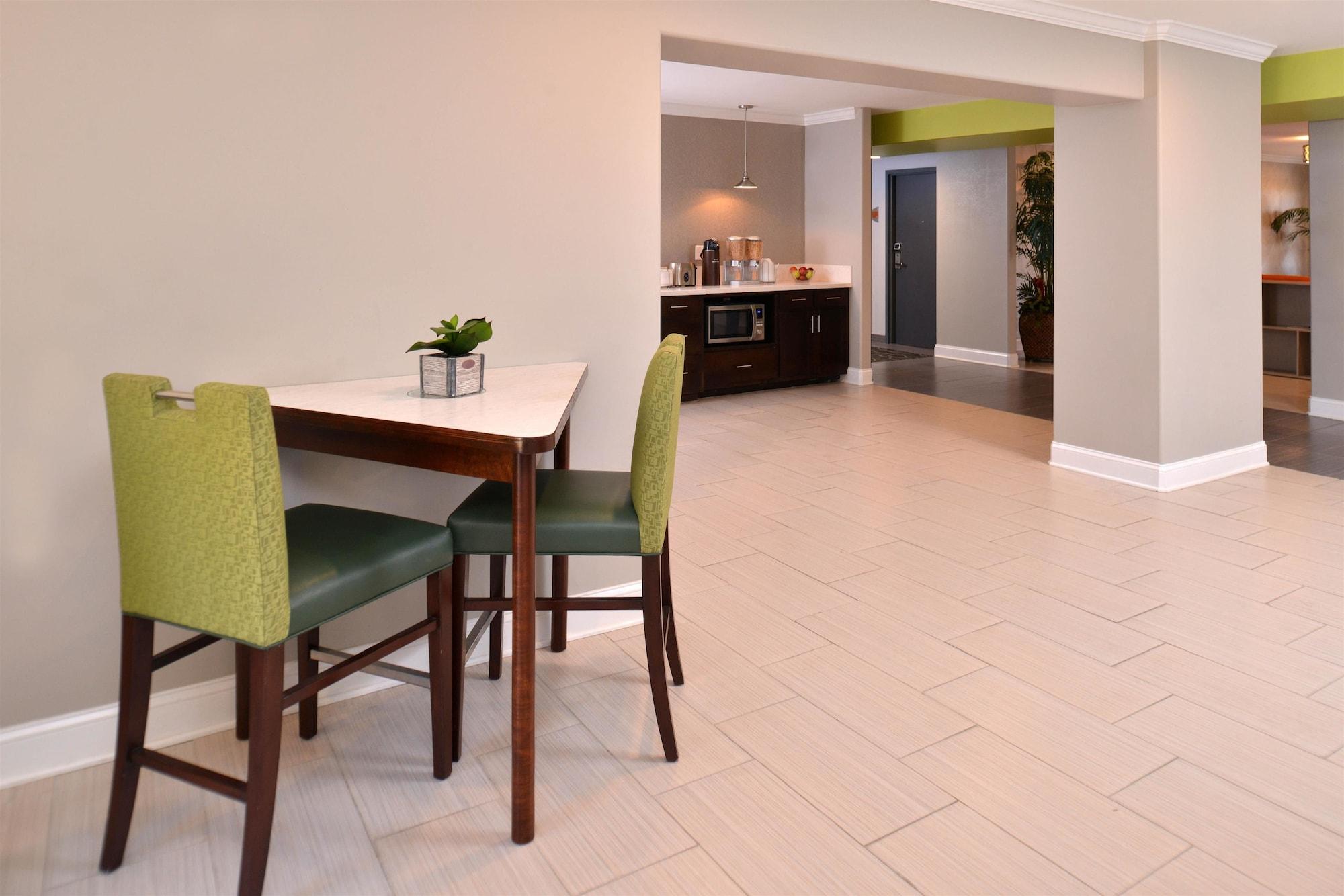 Restaurant Americas Best Value Inn Memphis Airport