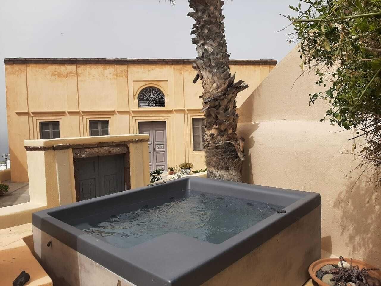 Spa OIA Unique Homes by K&K