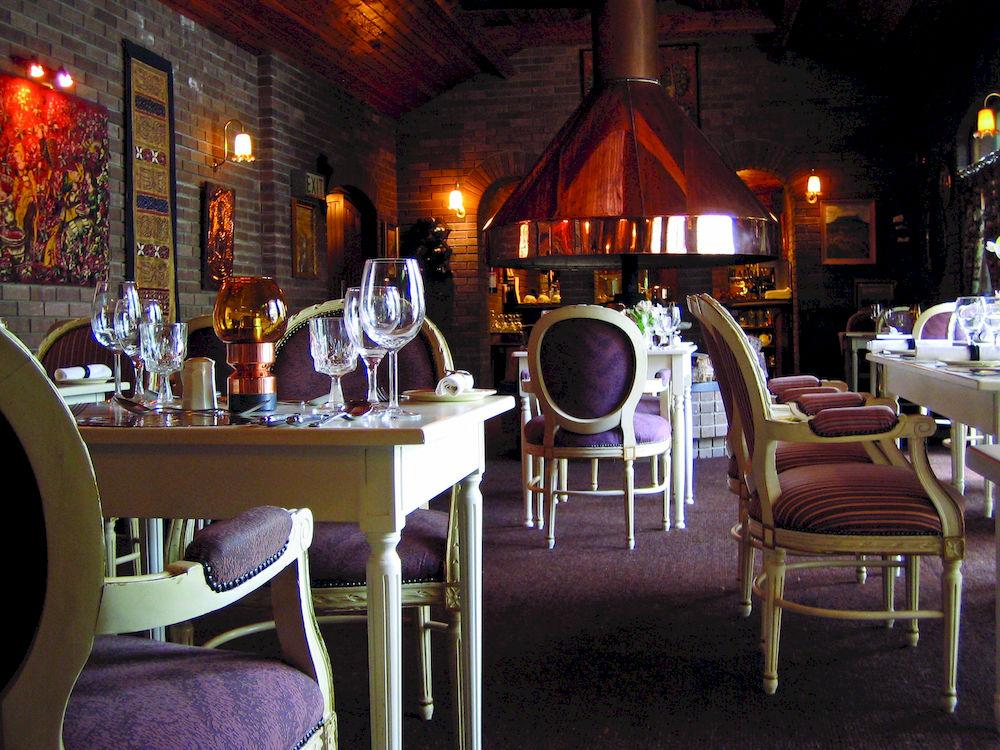 Restaurant The Cedar Lodge Hotel and Restaurant