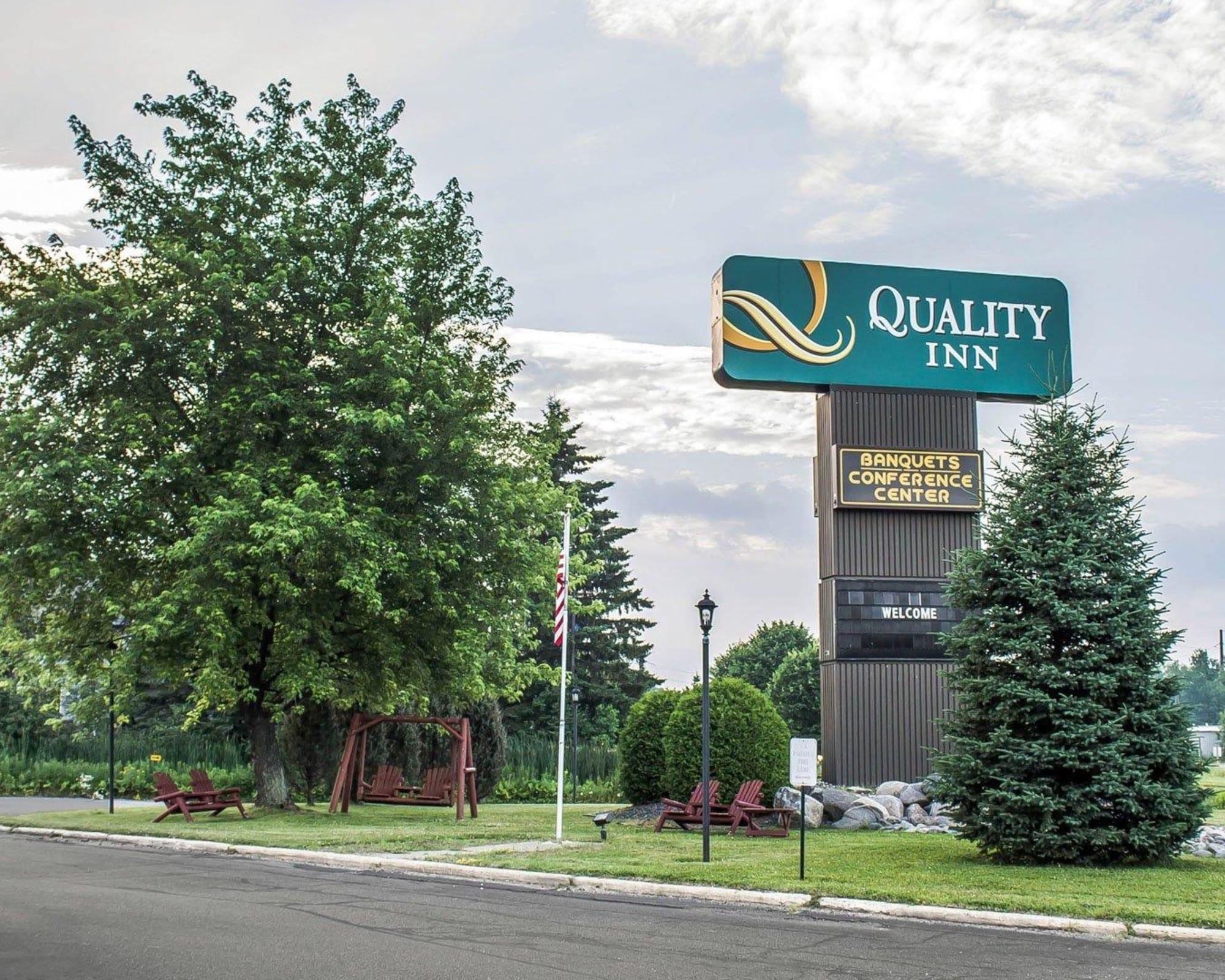 Vista Exterior Quality Inn Rhinelander