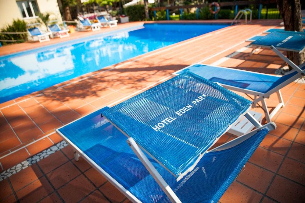 Vista Piscina Hotel Eden Park