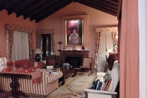 Alquiler Vacacional - Luxurious 5-bedroom villa with Private Pool, AC in fabulous Marbella center.