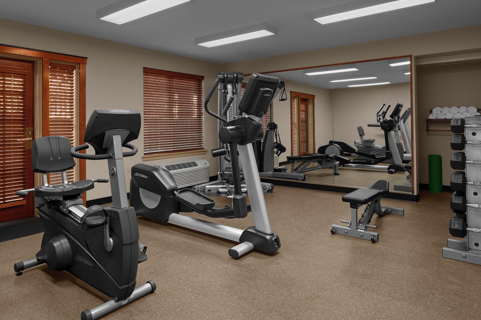 Gimnasio Larkspur Landing Extended Stay Suites Milpitas