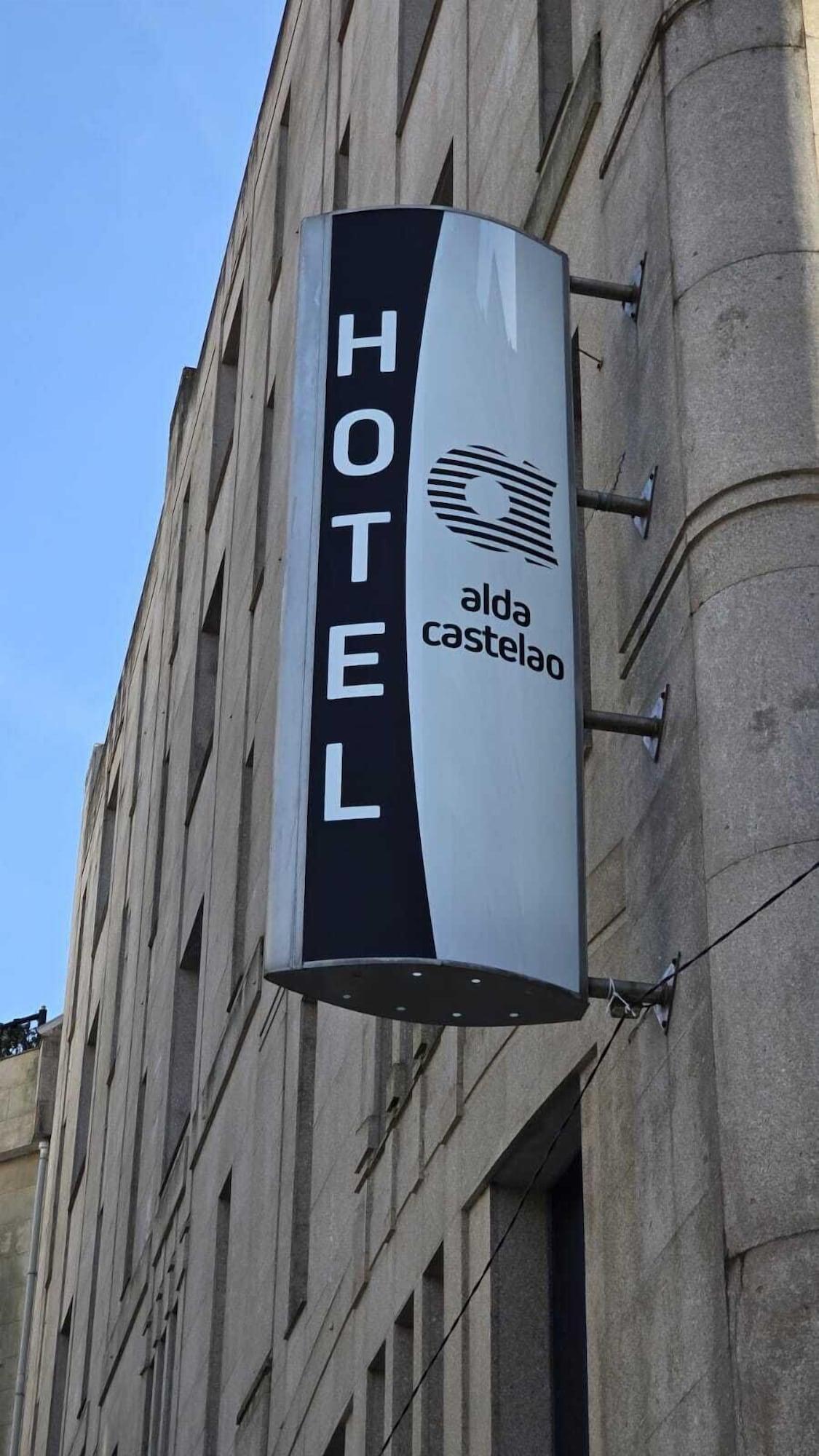 Vista Exterior Alda Castelao