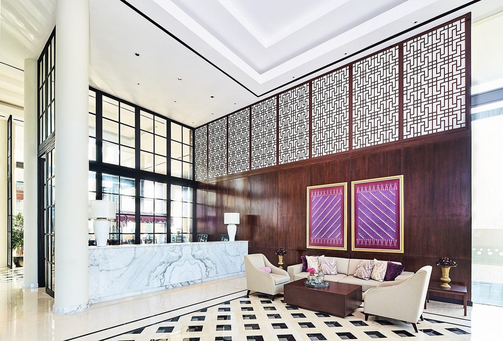 Vista Lobby Premier Place Surabaya Airport