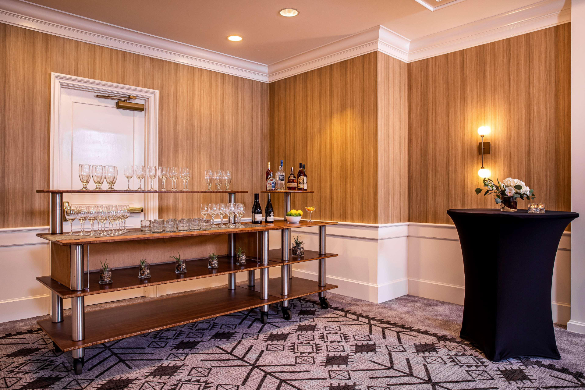Vista Lobby The Royal Sonesta Portland Downtown