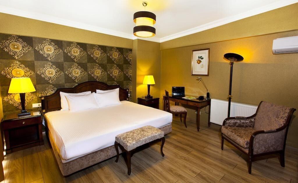 Varios Evoda Residence