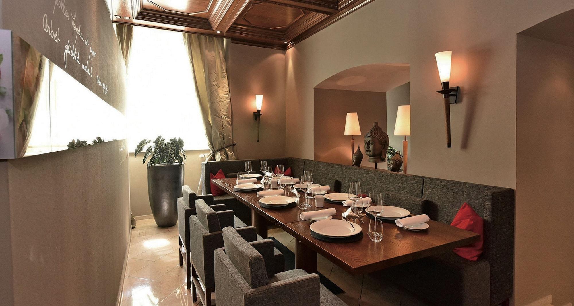 Restaurant Victor's Residenz-Hotel Schloss Berg