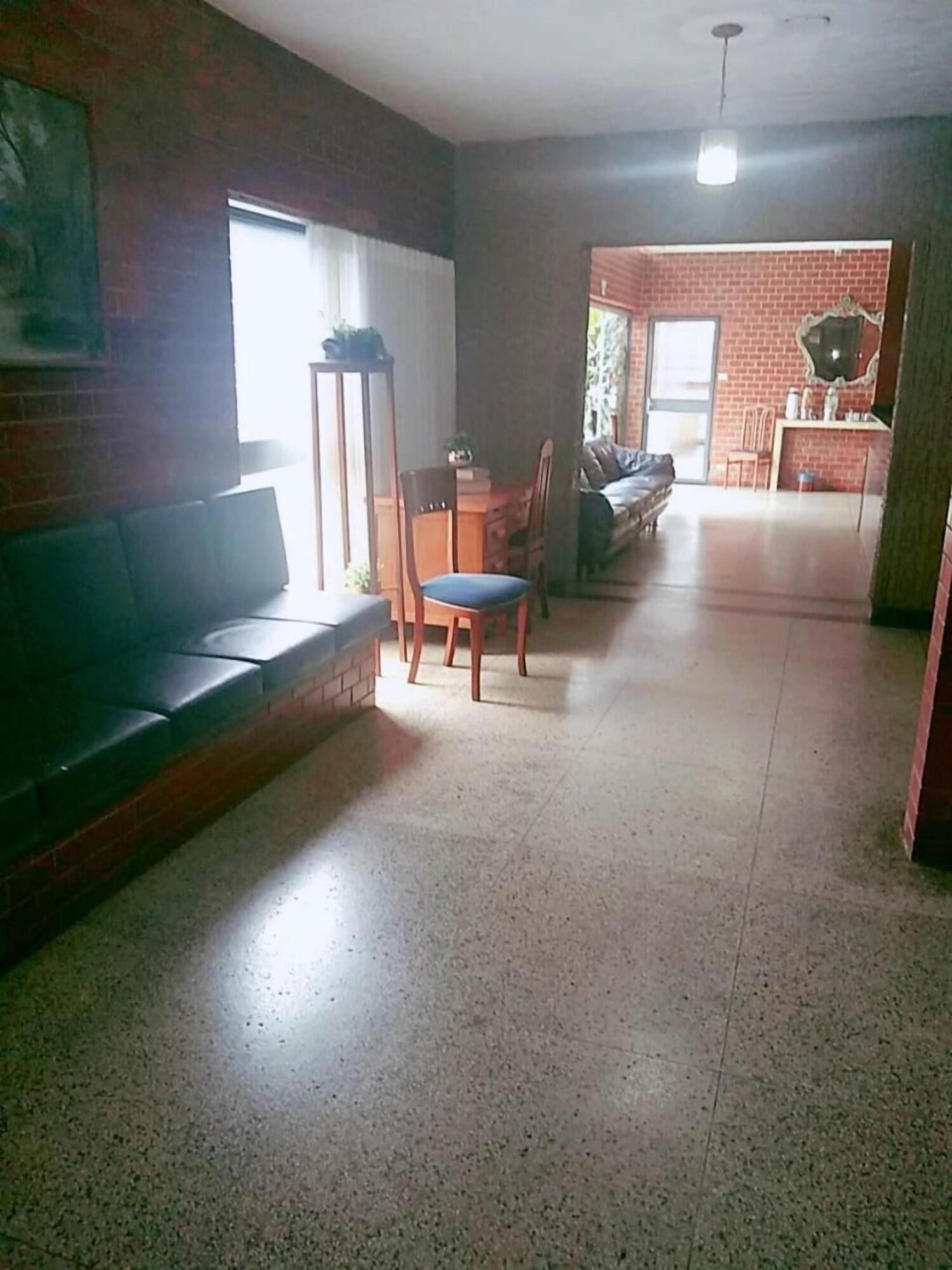 Equipamiento de Habitación Goias Hotel