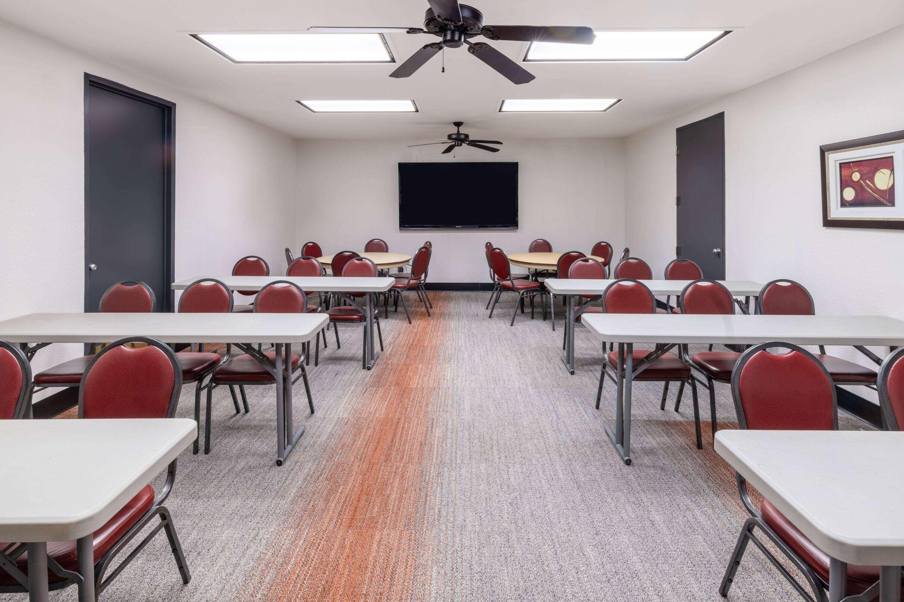 Centro de Negocios Travelodge By Wyndham Globe Az