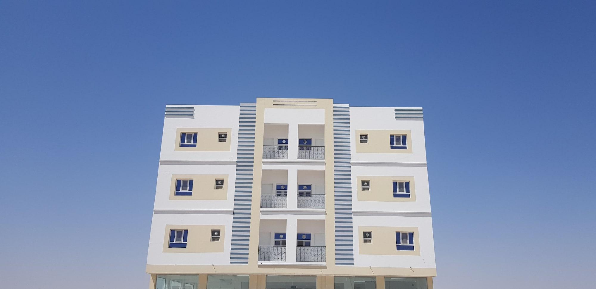Vista Exterior Duqm Suites