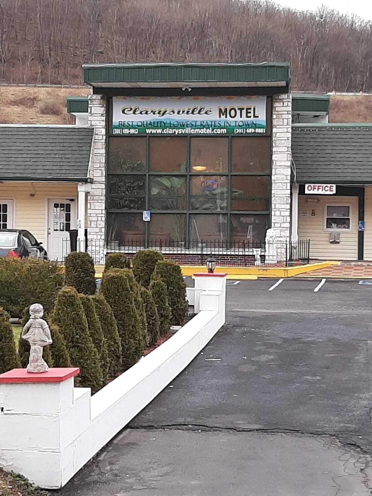 Vista Exterior Clarysville Motel
